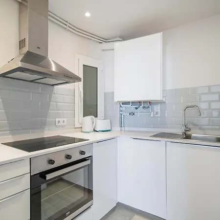 דירה Sunset Beachfront In *